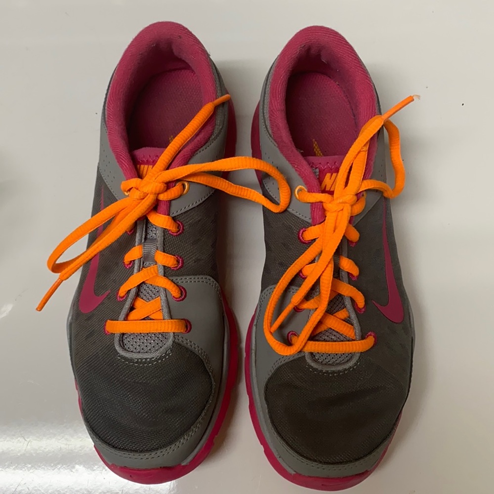 Grey Nike Training Gym Shoes Size 7 Women’s